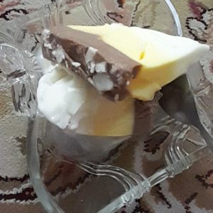 بستنی سنتی کیلو ۷۵.مغزدار ۱۱۰