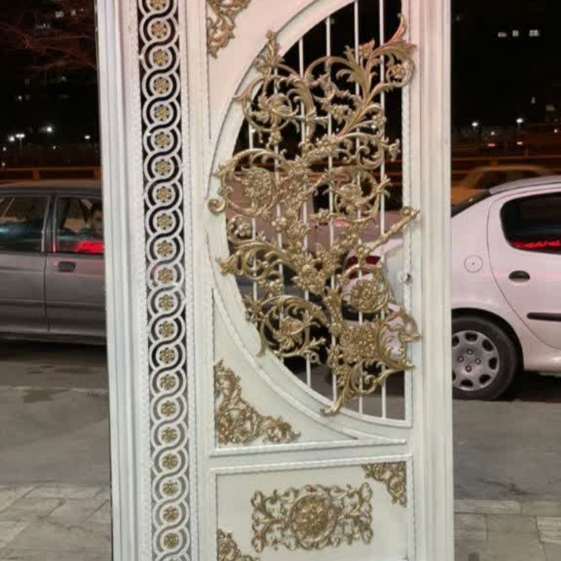 درب حیاطی  درب باغی درب انباری درب نفر رو درب مدرن درب آهنی