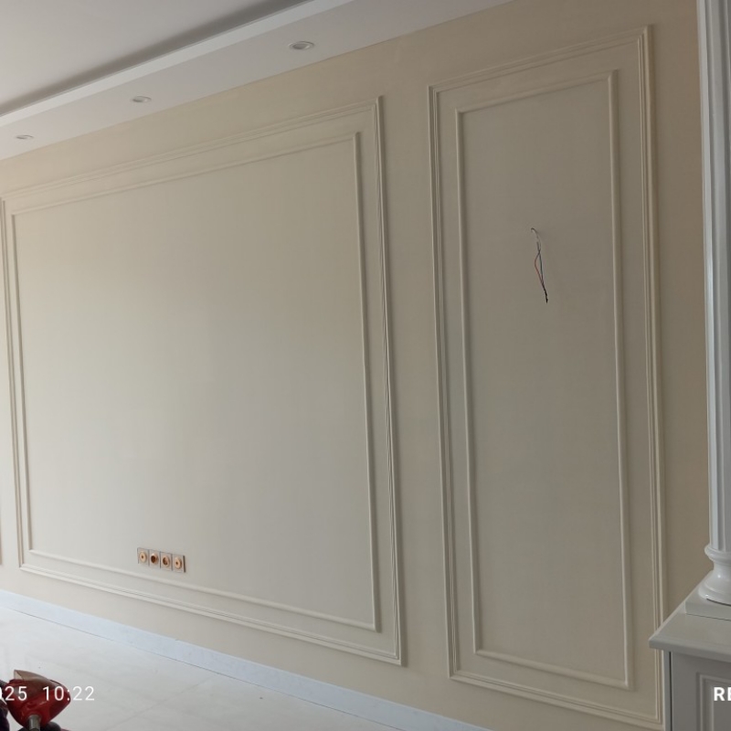 گچ بری گچبری و قاب گچی قاب بندی چوبی در مشهد آقای امانی تمام نقاط