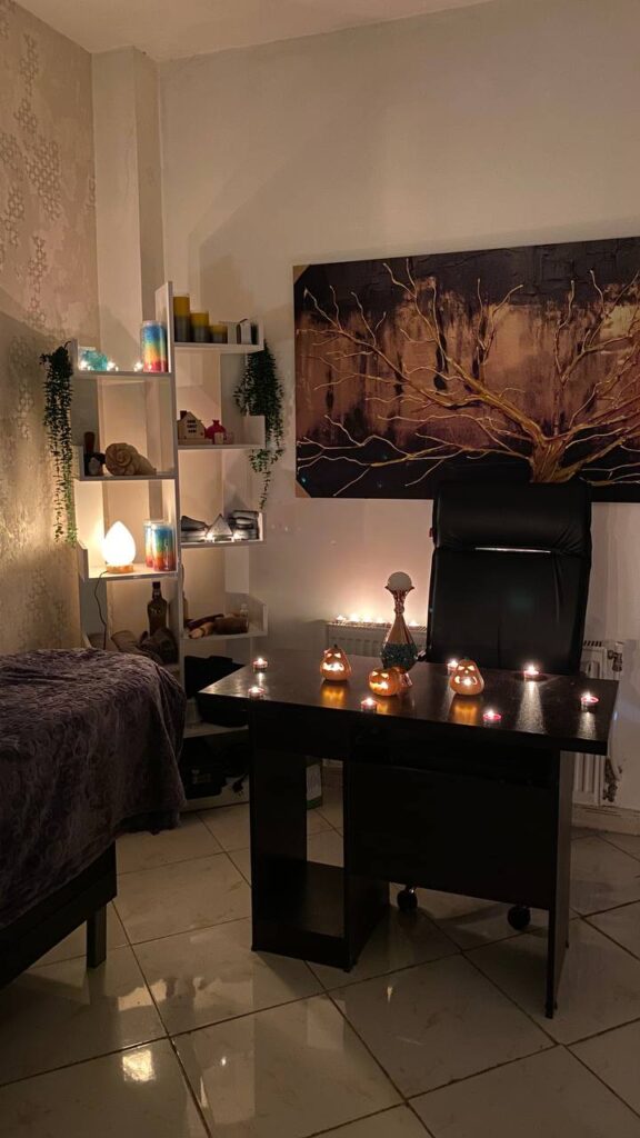 ریلکسیشن در مشهد / ریلکسیشن کامل با ابزار چوبی، سنگ داغ و نمک داغ