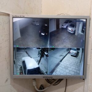 نصاب و فروشنده دوربین های مداربسته و دزدگیر اماکن درمشهد