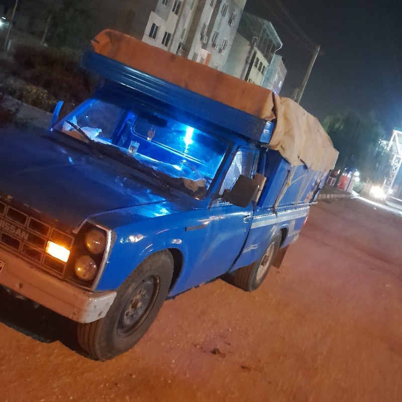 نیسان وانت باربری